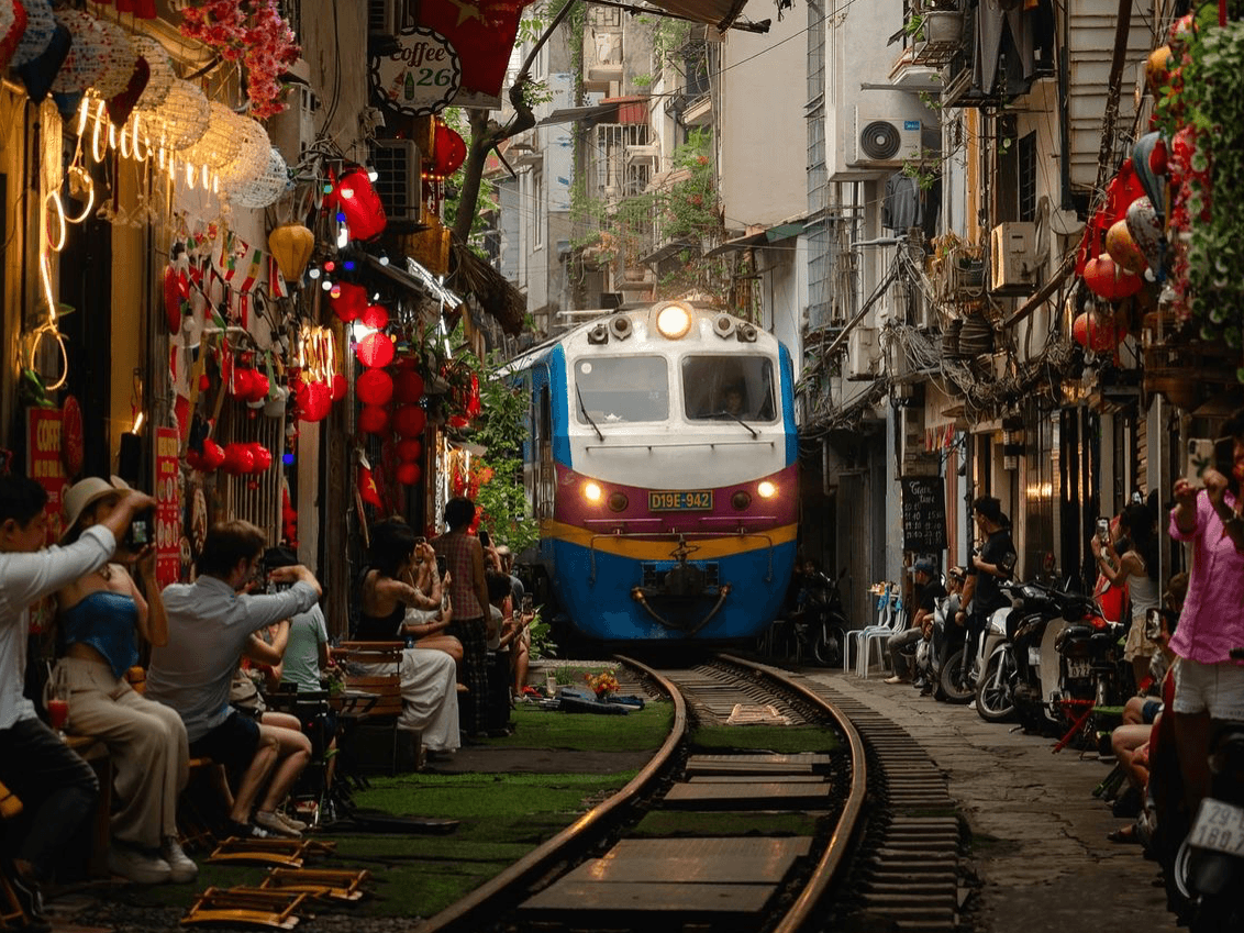 Arrival-Hanoi City Highlights photo 3
