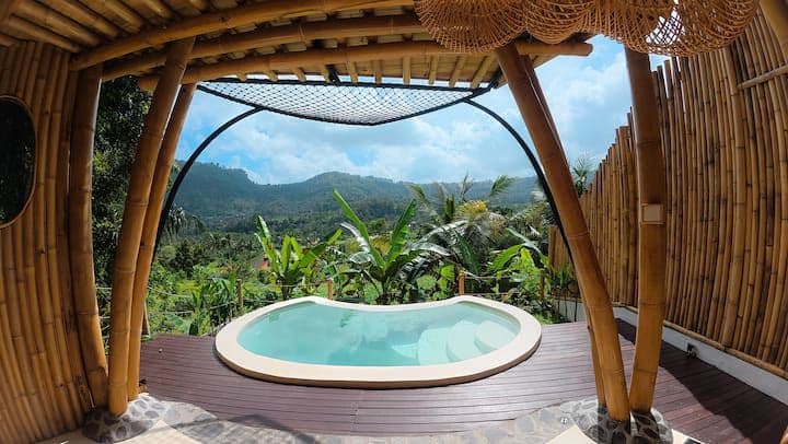 Treehouse Sidemen photo 3
