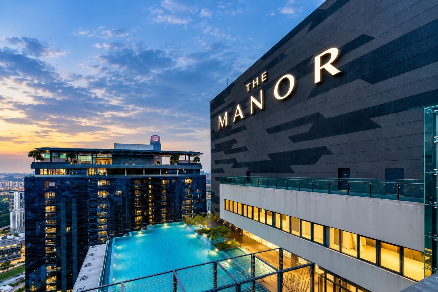 Manor photo 1