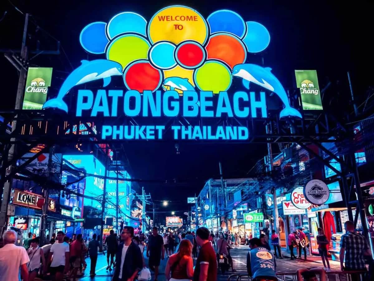 Arrival & Patong Night Tour photo 3