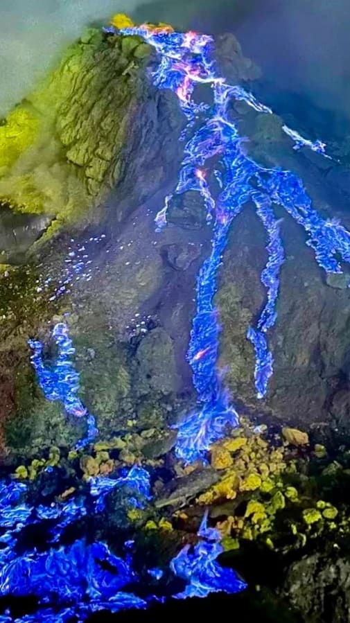 Ijen Blue Fire Expedition